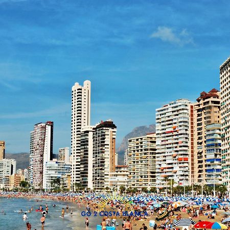 Suite On The Beach Benidorm Bagian luar foto