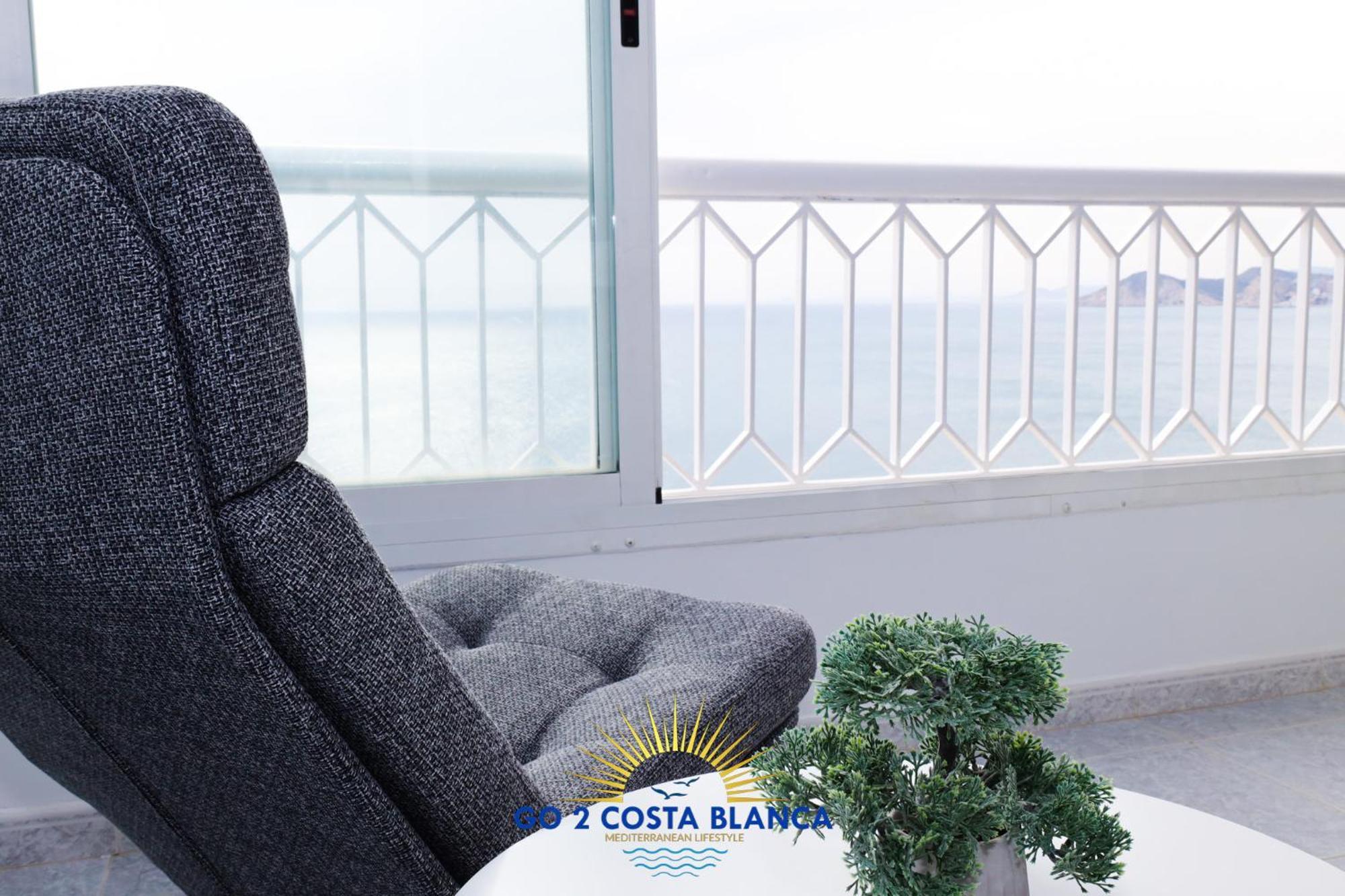Suite On The Beach Benidorm Bagian luar foto