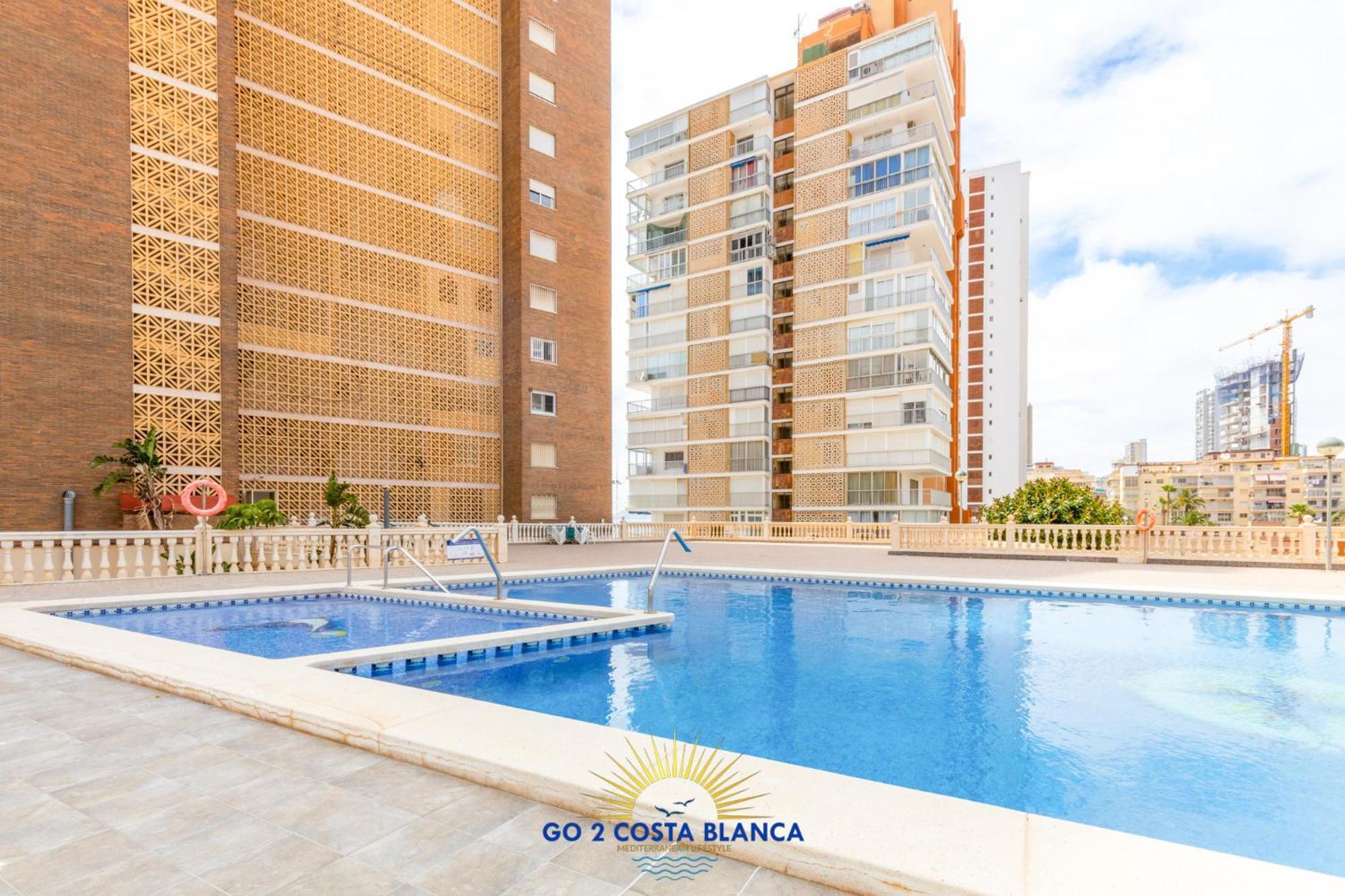 Suite On The Beach Benidorm Bagian luar foto